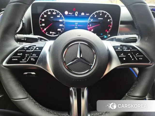 Mercedes-Benz C-Class W206 2025 Белый из Кореи, фото 5