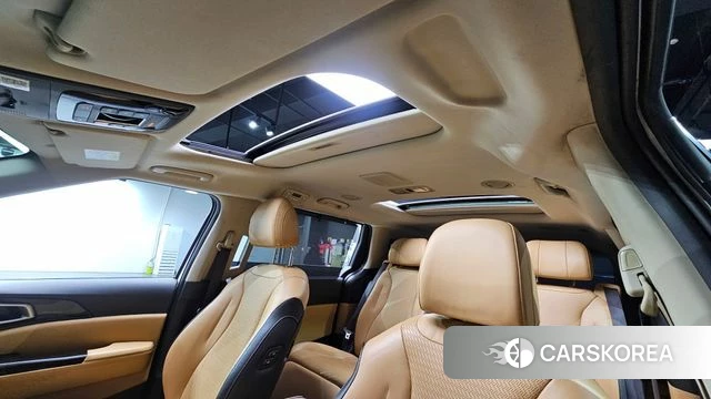 Kia Carnival 4th generation 2023 Белый из Кореи, фото 5