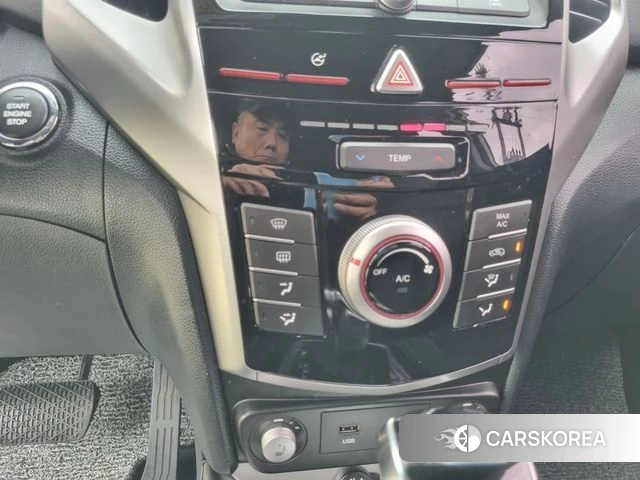 Ssangyong Tivoli Armor 2019 Белый из Кореи, фото 5