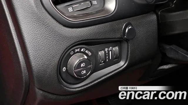 Jeep Renegade id 2916667 из Кореи 5