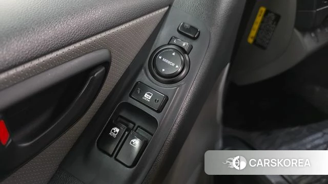 Hyundai The New Grand Starex 2018 Желтый из Кореи, фото 5