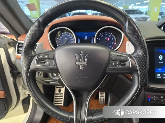 Maserati Ghibli 2019 Белый из Кореи, фото 5