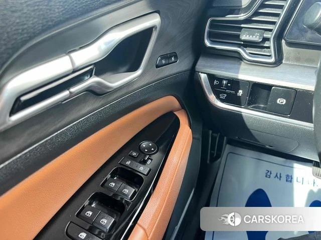 Kia Sportage 5th Generation 2022 Белый из Кореи, фото 5