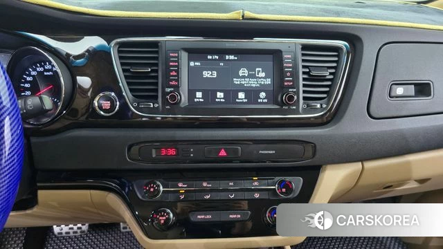 Kia The New Carnival 2018 Белый из Кореи, фото 5