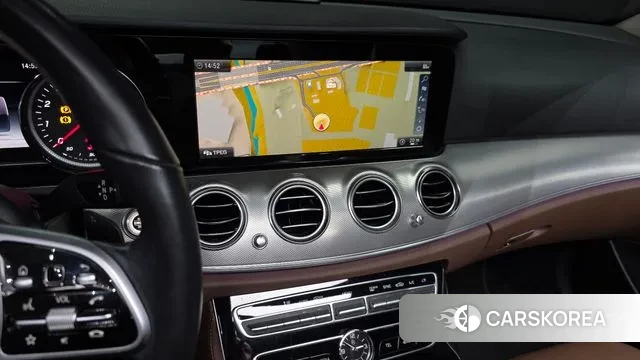 Mercedes-Benz E-Class W213 2019 Серый из Кореи, фото 5