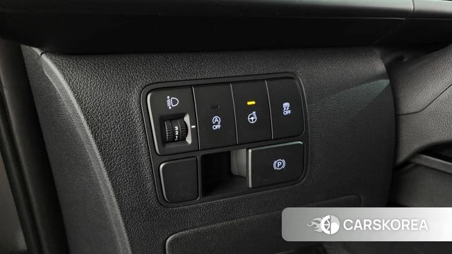 Hyundai Staria 2023 Серебряный из Кореи, фото 5