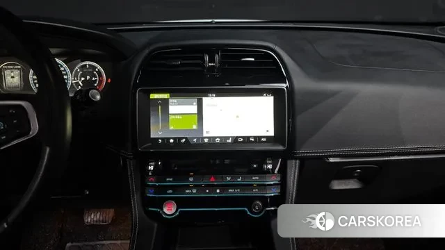 Jaguar F-PACE id 2375029 из Кореи 5