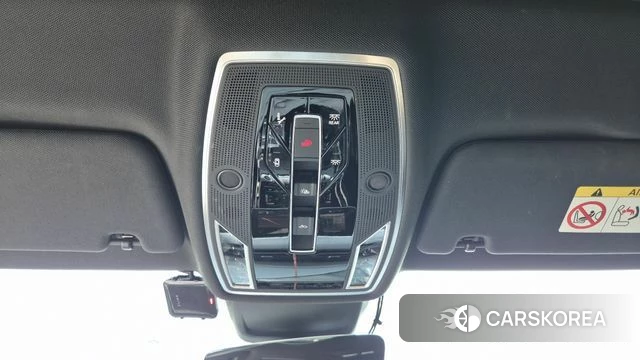 Audi A8 (D5) 2021 Черный из Кореи, фото 5