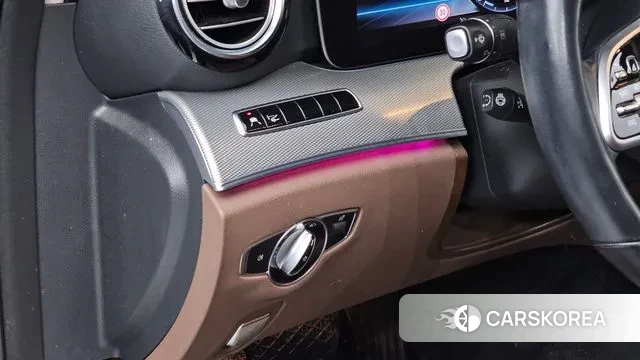 Mercedes-Benz E-Class W213 2018 Белый из Кореи, фото 5