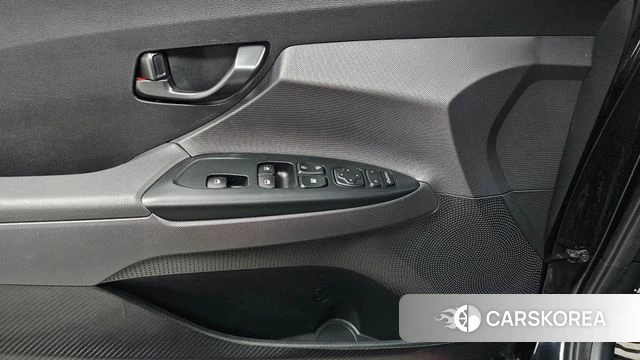 Hyundai Veloster (JS) 2020 Черный из Кореи, фото 5