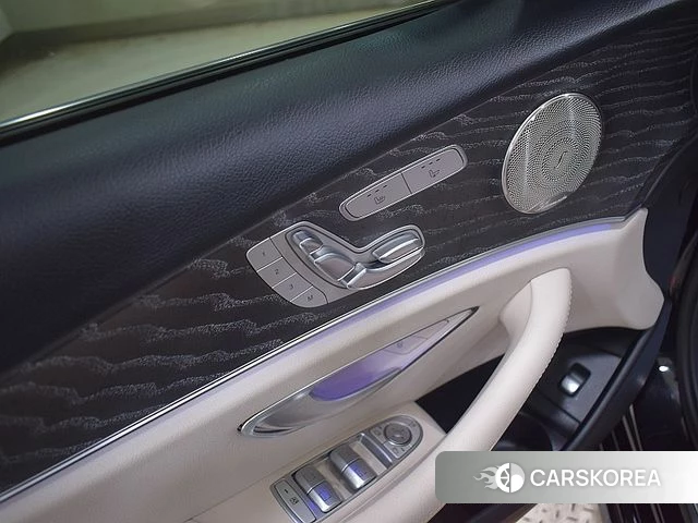 Mercedes-Benz E-Class W213 2022 Черный из Кореи, фото 5