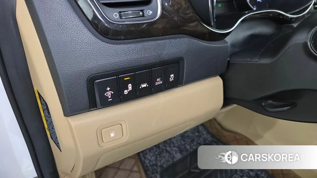 Kia The New Carnival 2018 Белый из Кореи, фото 5