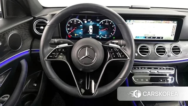 Mercedes-Benz E-Class W213 2023 Белый из Кореи, фото 5