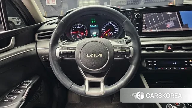 Kia K5 3rd generation 2021 Черный из Кореи, фото 5
