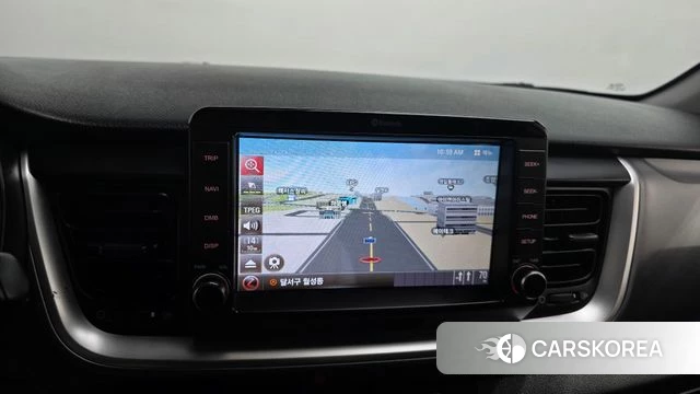 Kia Stonic 2018 Белый из Кореи, фото 5