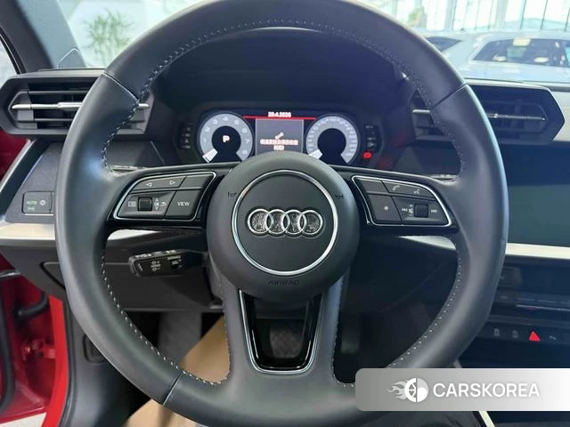 Audi A3 2022 Красный из Китая, фото 5
