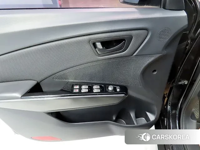 Ssangyong Tivoli Air 2019 Черный из Кореи, фото 5