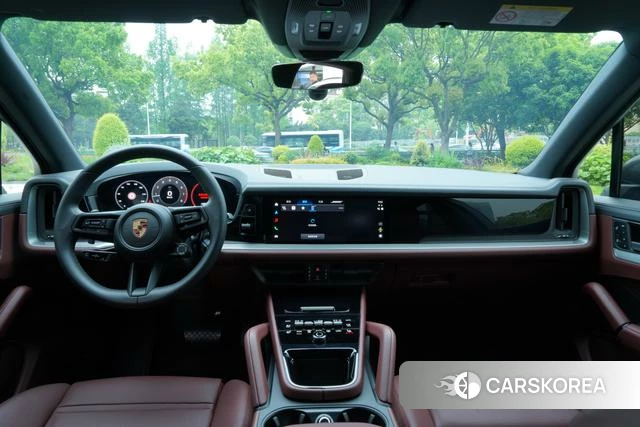 Porsche Cayenne 2025 Темно-серый из Китая, фото 5