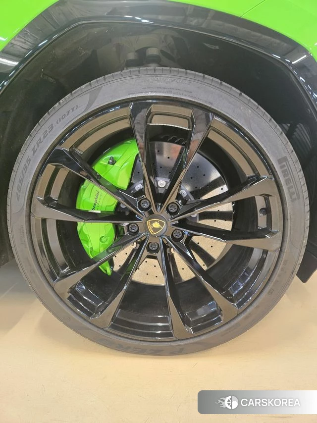 Lamborghini Urus 2024 Зеленый из Кореи, фото 5