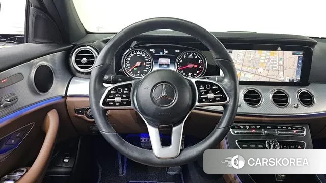 Mercedes-Benz E-Class W213 2020 Белый из Кореи, фото 5