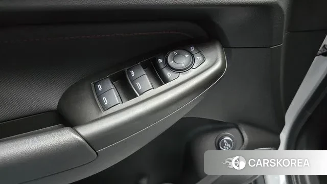 Chevrolet (GM Daewoo) Trailblazer 2021 Белый из Кореи, фото 5