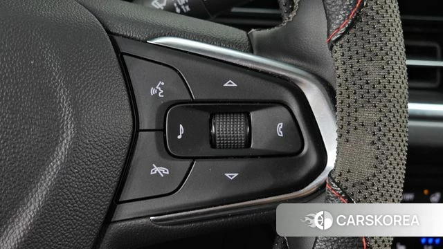 Chevrolet (GM Daewoo) Trax Crossover 2024 Белый из Кореи, фото 5