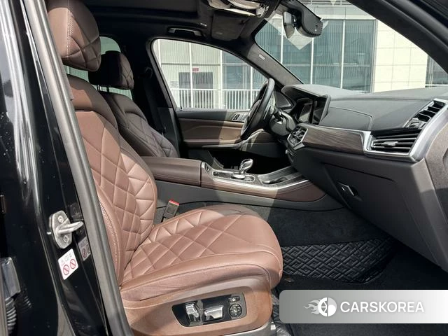 BMW X5 2022 Черный из Китая, фото 5
