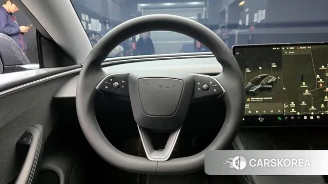 Tesla Model 3 2024 Серый из Кореи, фото 5