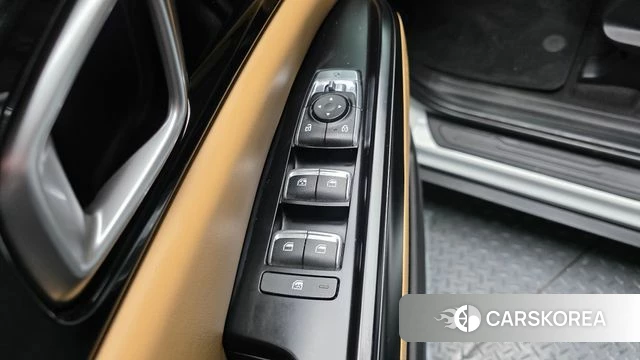 Kia Carnival 4th generation 2022 Белый из Кореи, фото 5