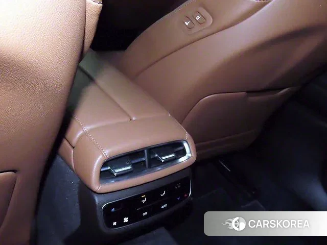 Genesis G80 (RG3) 2021 Темно-зеленый из Кореи, фото 5