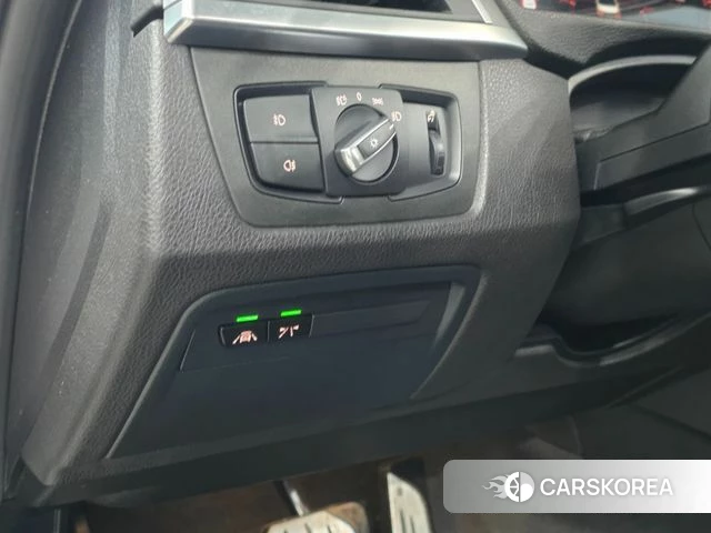 BMW 3 Series (F30) 2018 Белый из Кореи, фото 5