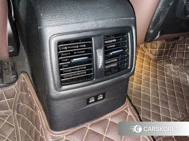 BMW X2 2023 Белый из Китая, фото 5