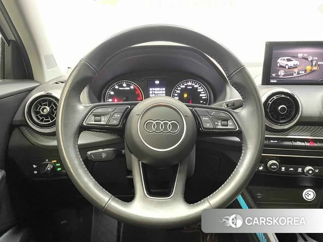 Audi Q2L 2021 Белый из Китая, фото 5