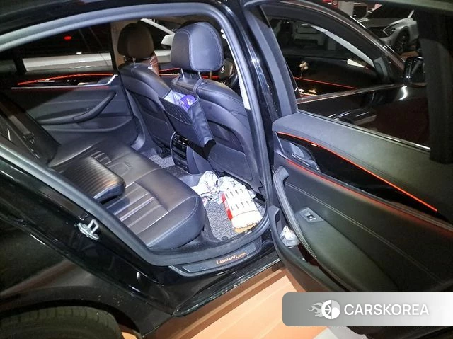 BMW 5 Series (G30) 2019 Черный из Кореи, фото 5