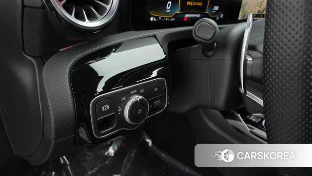 Mercedes-Benz A-Class W177 2022 Черный из Кореи, фото 5