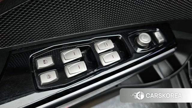 Ssangyong Tivoli Armor 2018 Черный из Кореи, фото 5