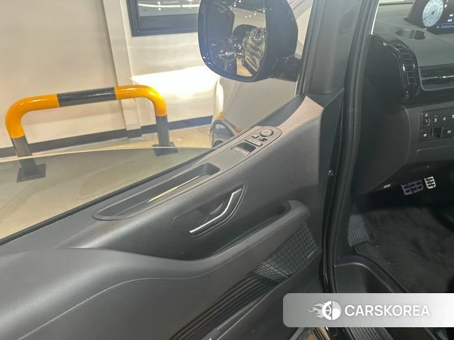 Hyundai Staria 2025 Черный из Кореи, фото 5