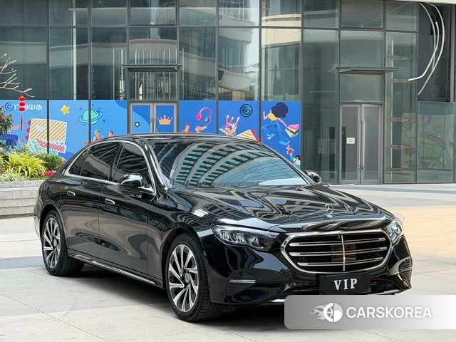 Mercedes-Benz E-class 2024 Черный из Китая, фото 5