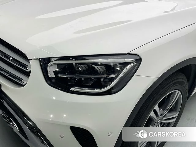 Mercedes-Benz GLC 2021 Белый из Китая, фото 5