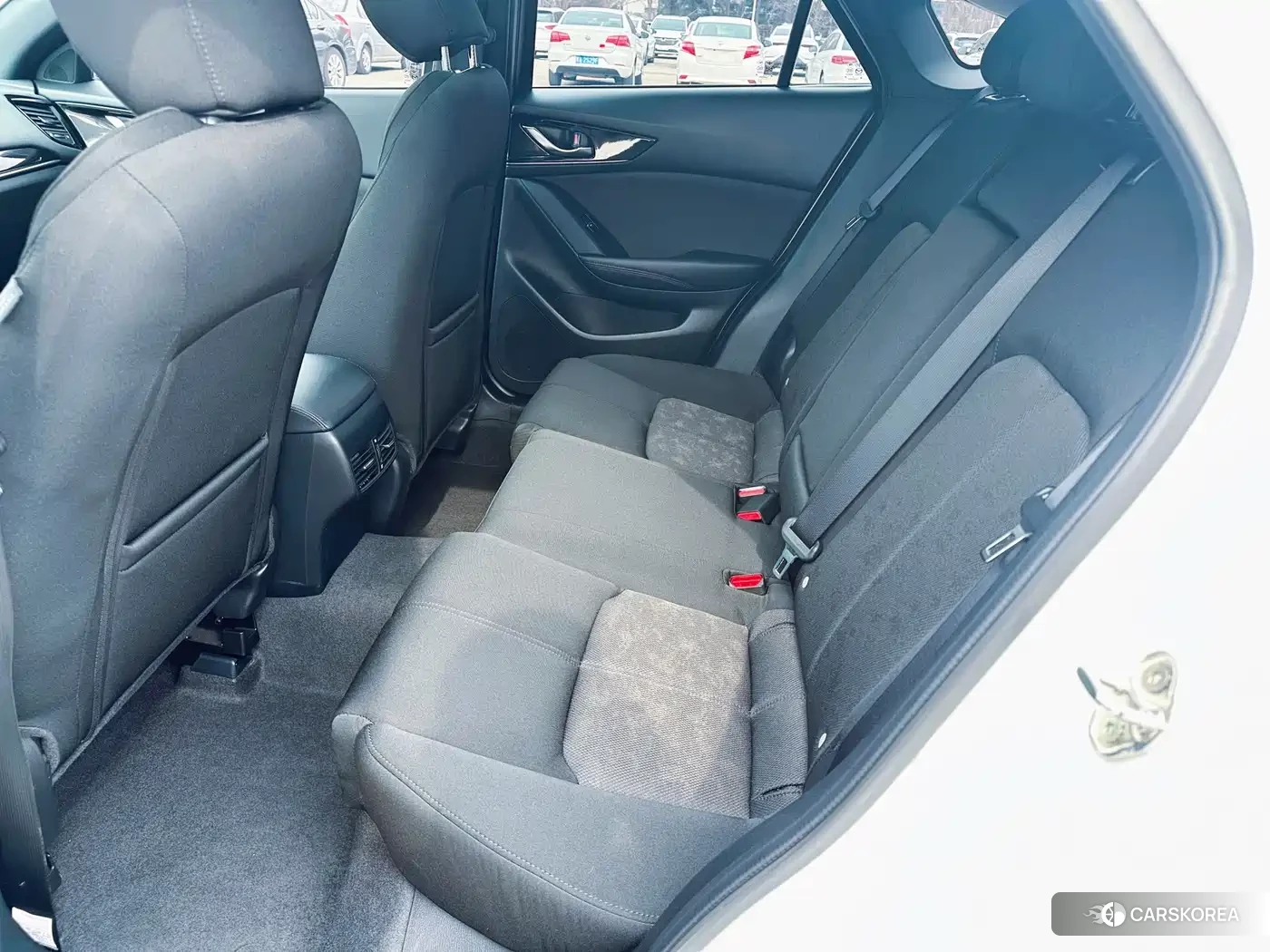Mazda CX-4 2023 Белый из Китая, фото 5