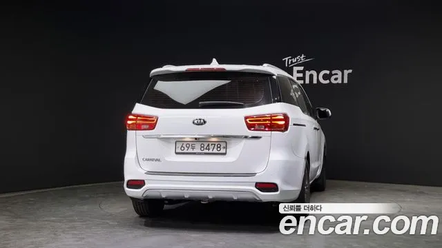 Kia The New Carnival id 2688944 из Кореи 5