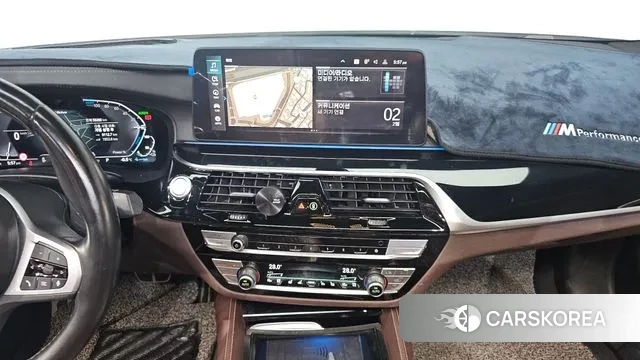 BMW 5 Series (G30) 2022 Белый из Кореи, фото 5