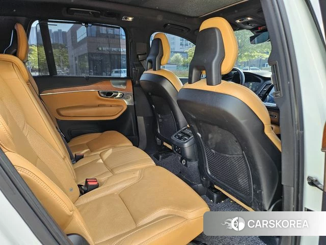 Volvo XC90 second Generation 2018 Белый из Кореи, фото 5