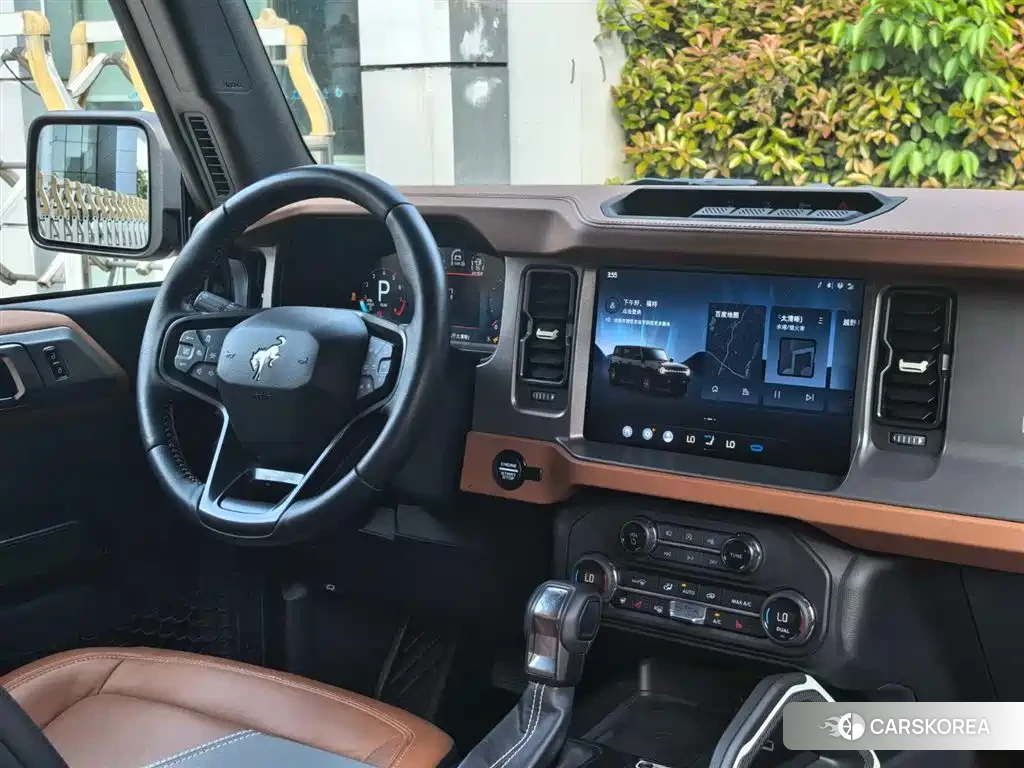 Ford Mustang 2024 Черный из Китая, фото 5