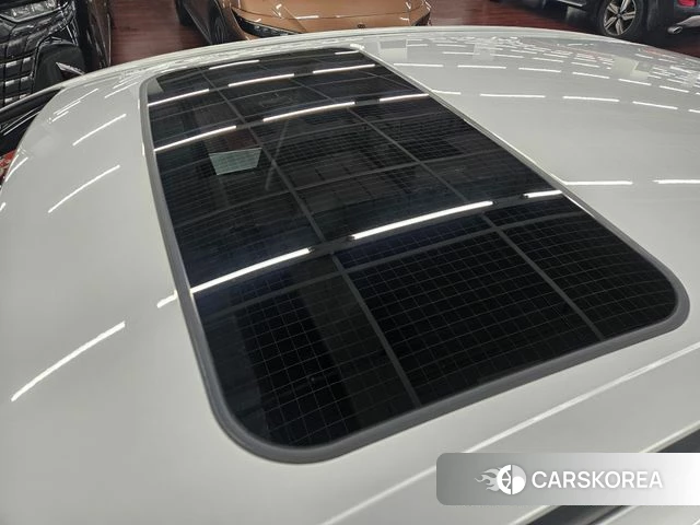 Toyota Camry (XV70) 2023 Серебряный из Кореи, фото 5