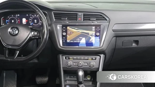 Volkswagen Tiguan Allspace 2020 Серый из Кореи, фото 5