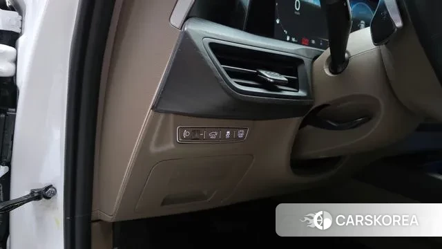 Kia K8 Hybrid 2023 Белый из Кореи, фото 5