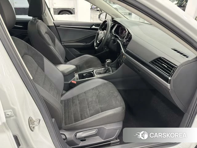 Volkswagen Sagitar 2022 Белый из Китая, фото 5