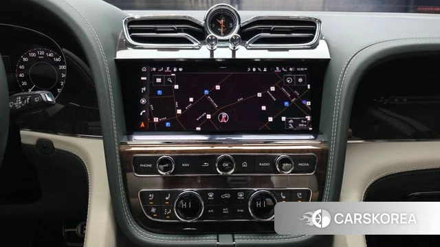 Bentley Bentayga 2024 Темно-зеленый из Кореи, фото 5