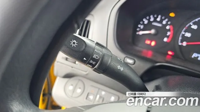 Hyundai The New Grand Starex 2020 Желтый из Кореи, фото 5